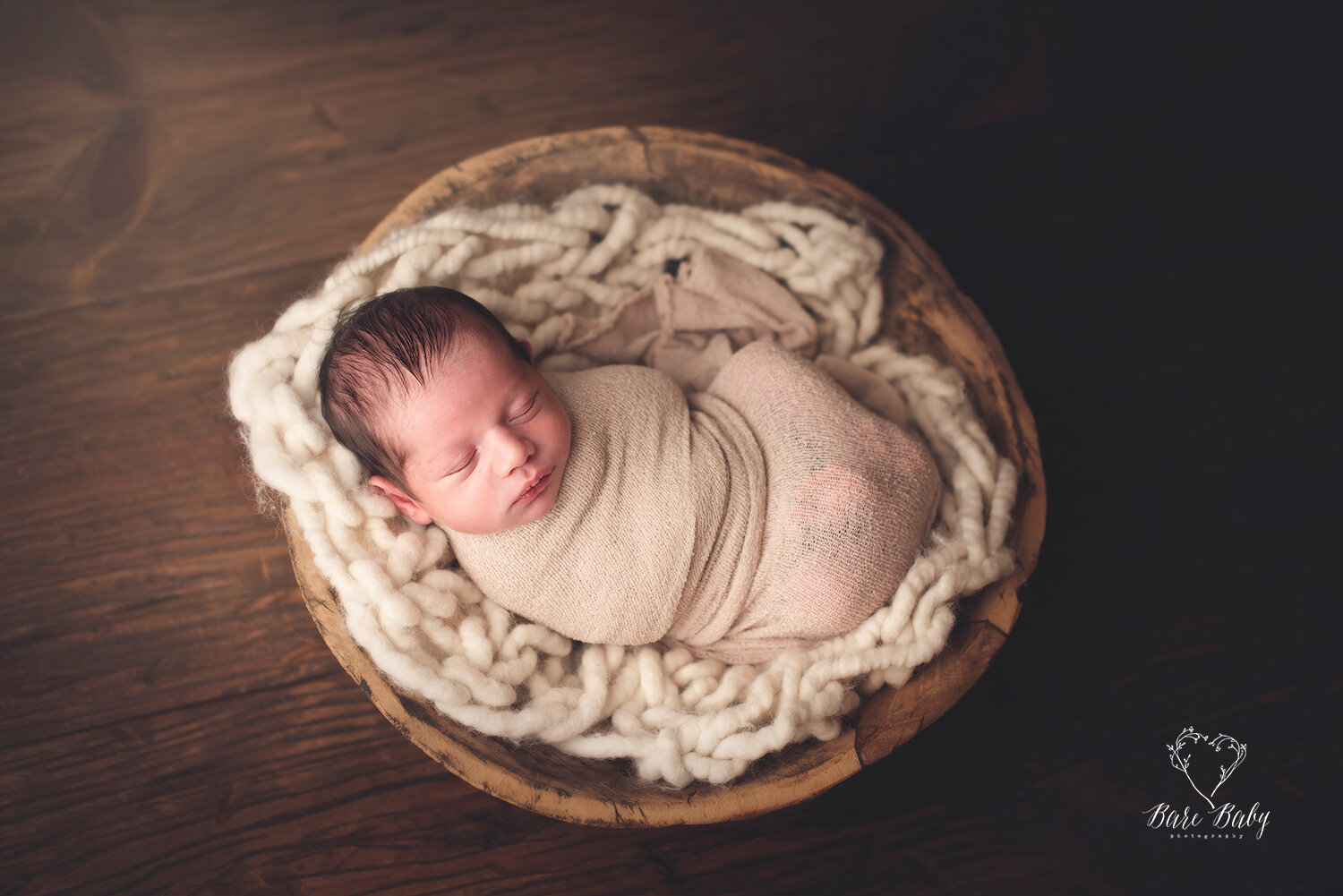 hilliard-newborn-photographer-barebabyphotography.jpg