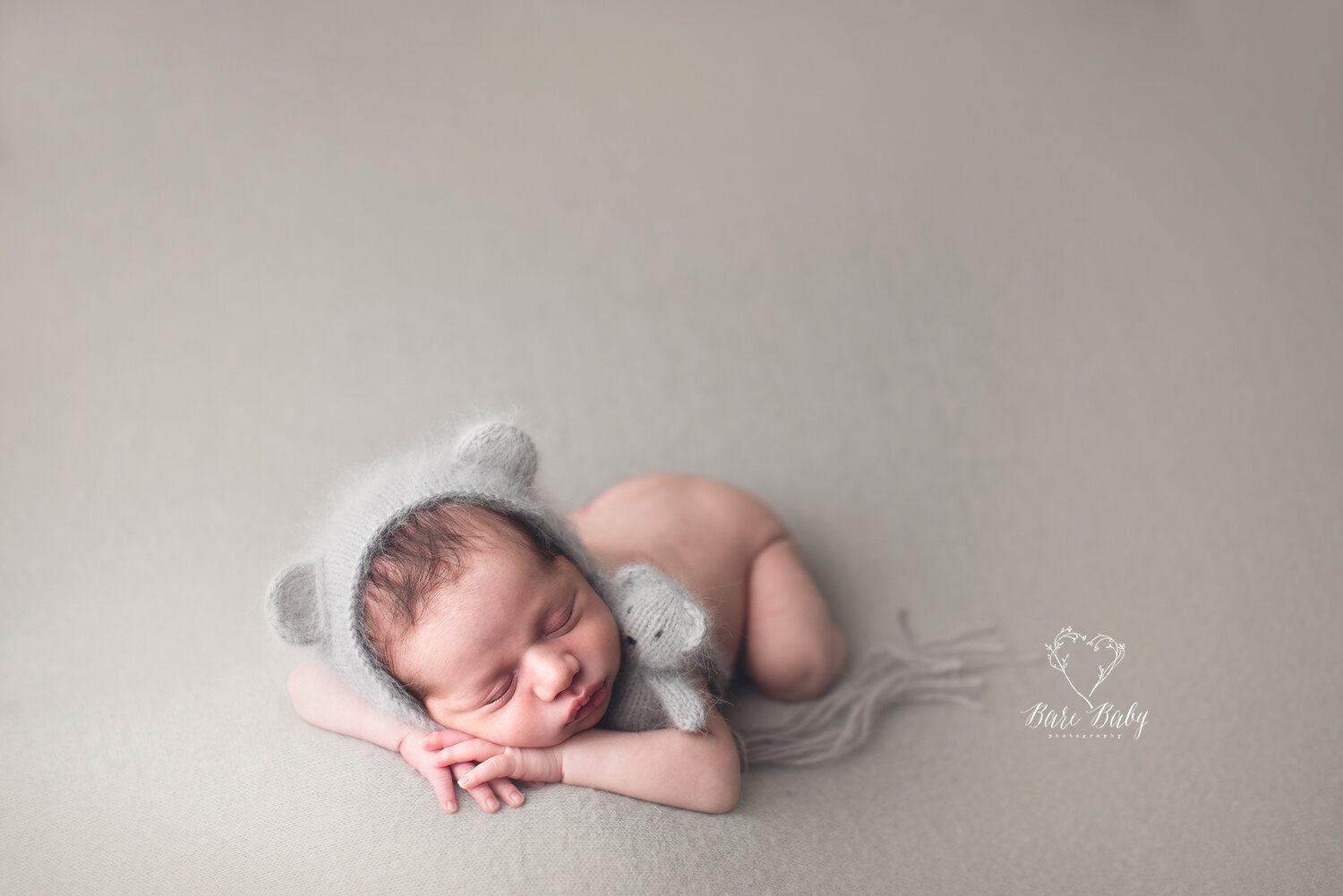 worthington-ohio-newborn-photographer.jpg