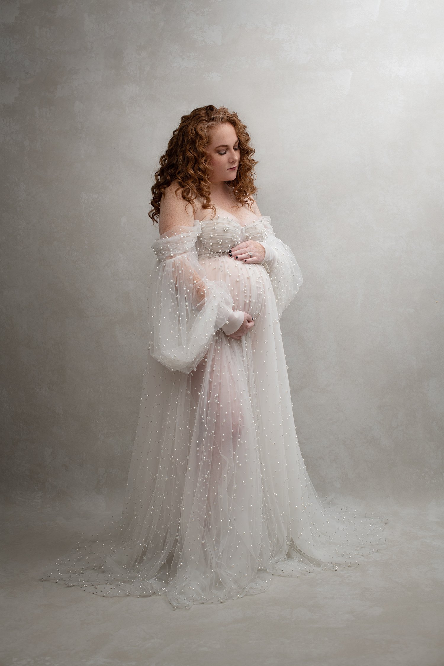 beautiful_maternity_gowns_photography_columbusohio.jpg