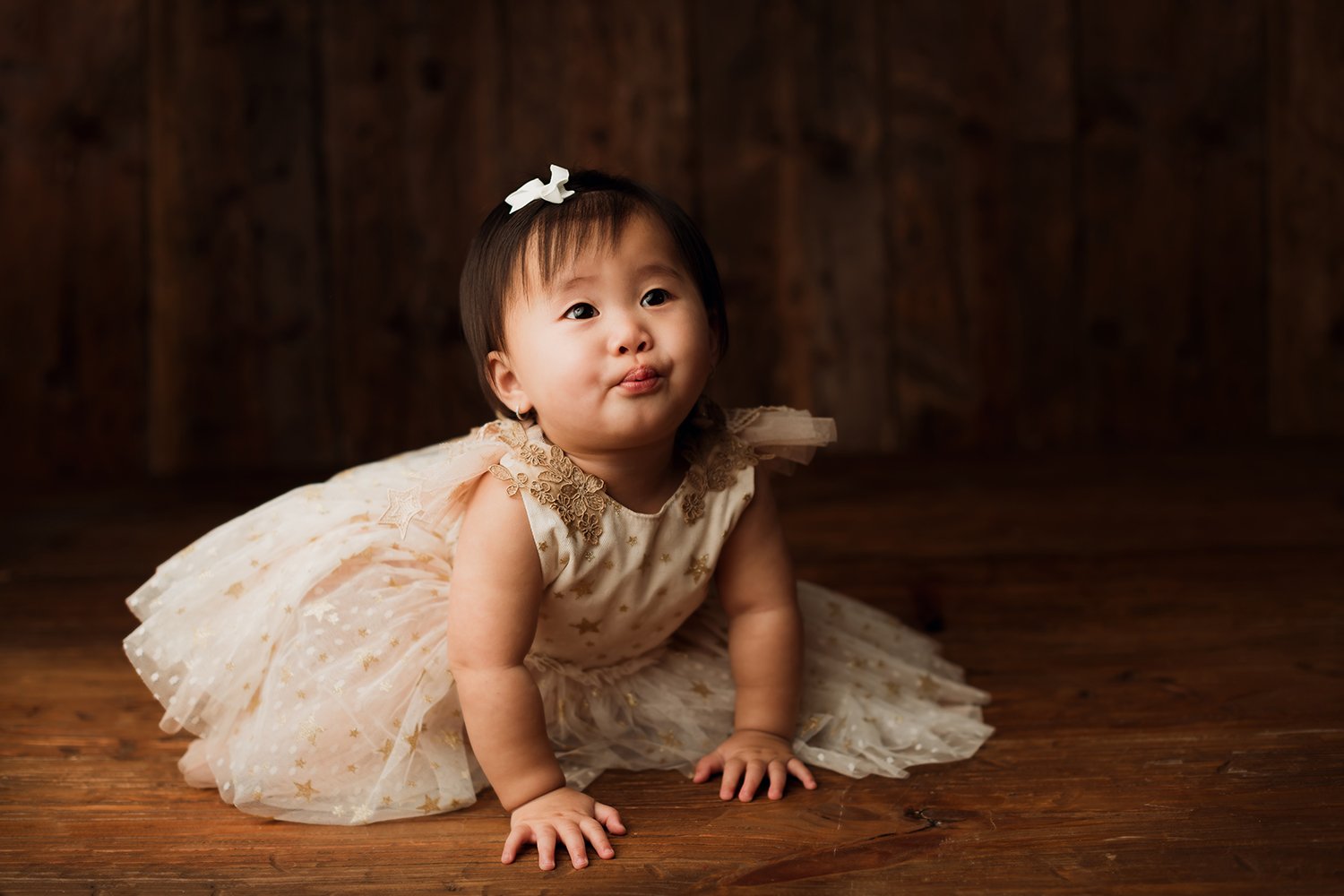 baby-first-birthday-photographer-columbusohio-barebabyphotography.jpg