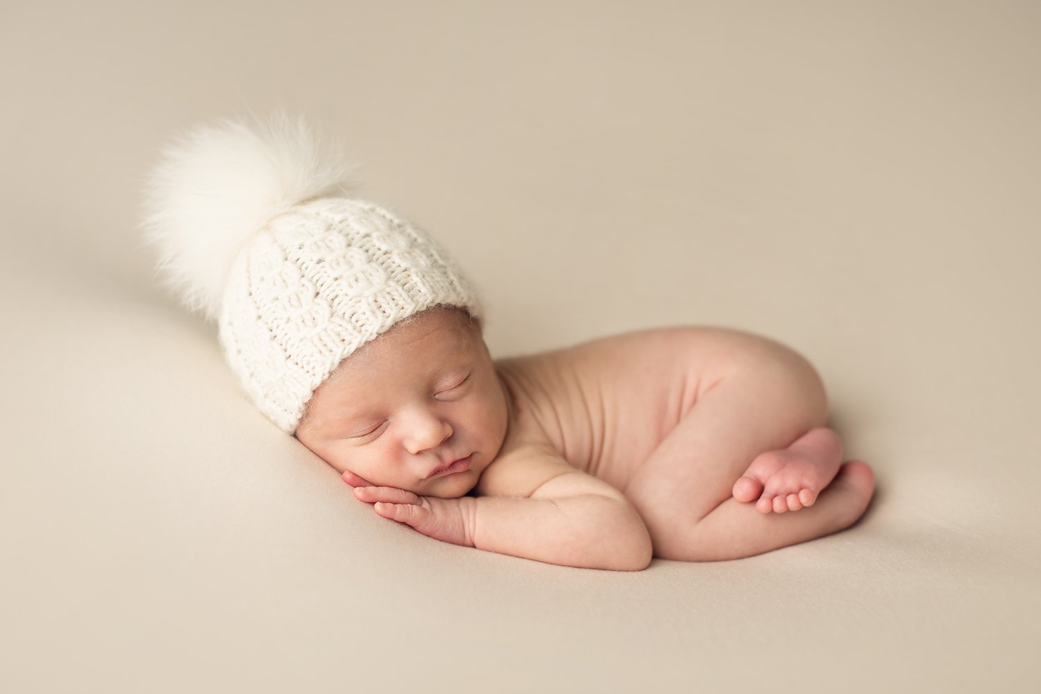 newborn-photographer-barebabyphotography-columbusohio.jpg