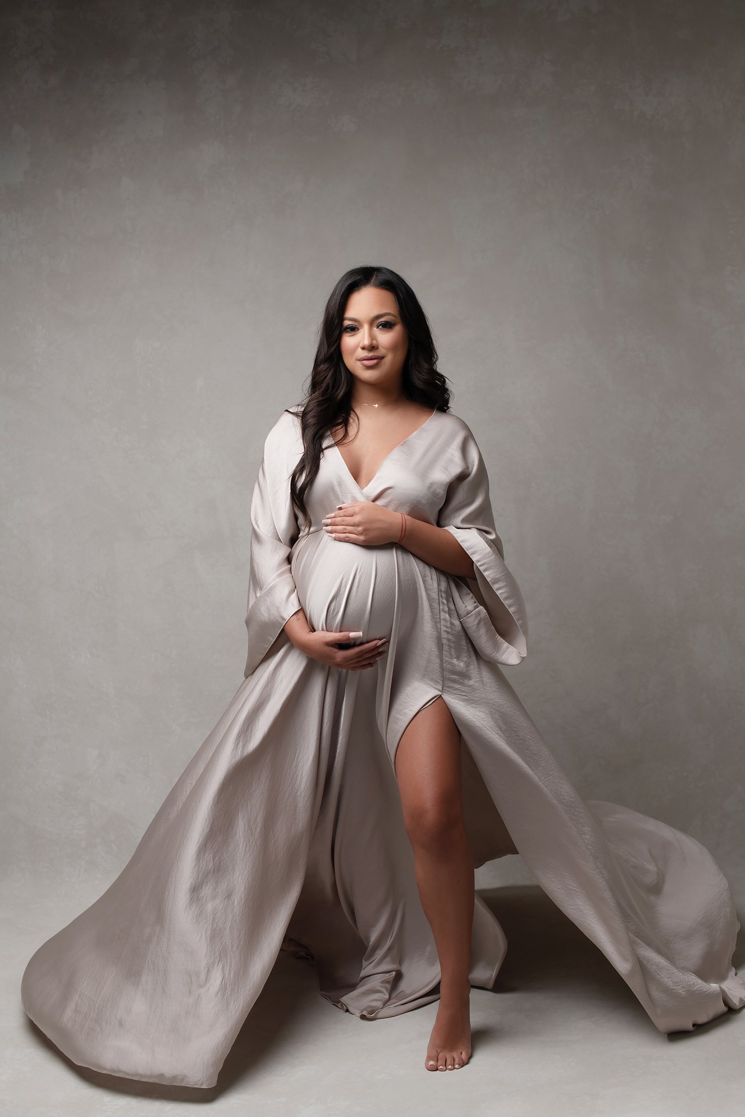 maternity-studio-columbusohio-photographer-pregnancy-barebabyphotography.jpg