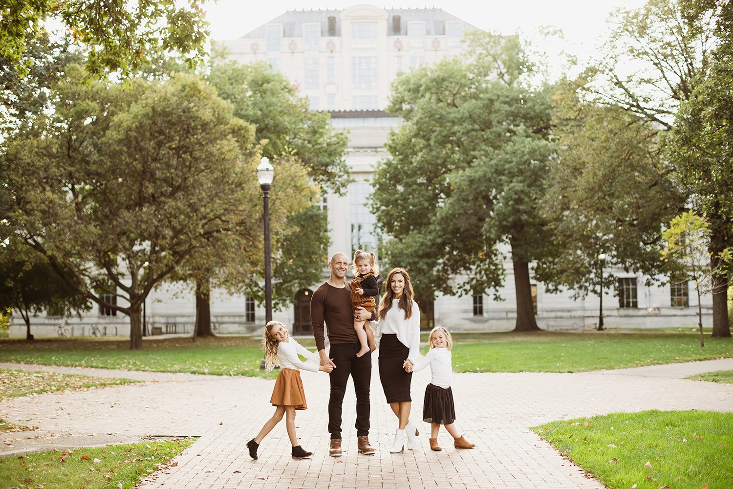 Ohio-State-Buckeyes-James-Laurinaitis-Shelly-Family-Photographer-Columbus-Ohio-Barebabyphotography.jpg