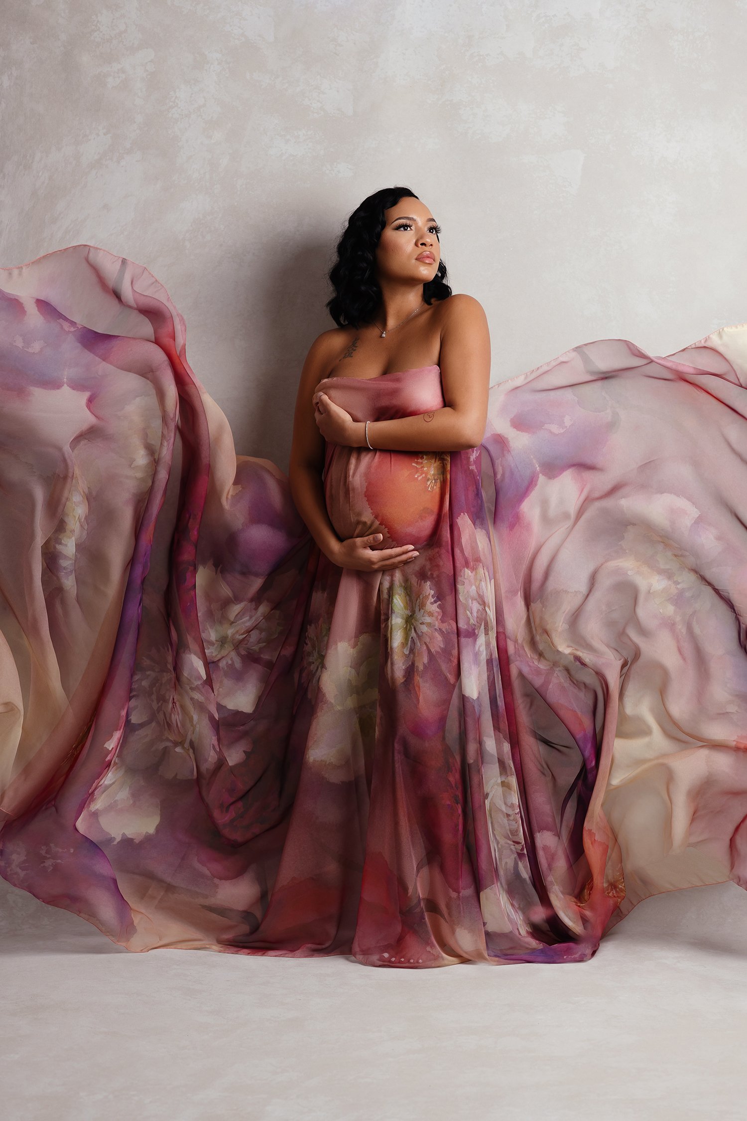 maternity-inspiration-floral-silk-flowy-dress-woman-columbusohio-barebabyphotography-studio.jpg