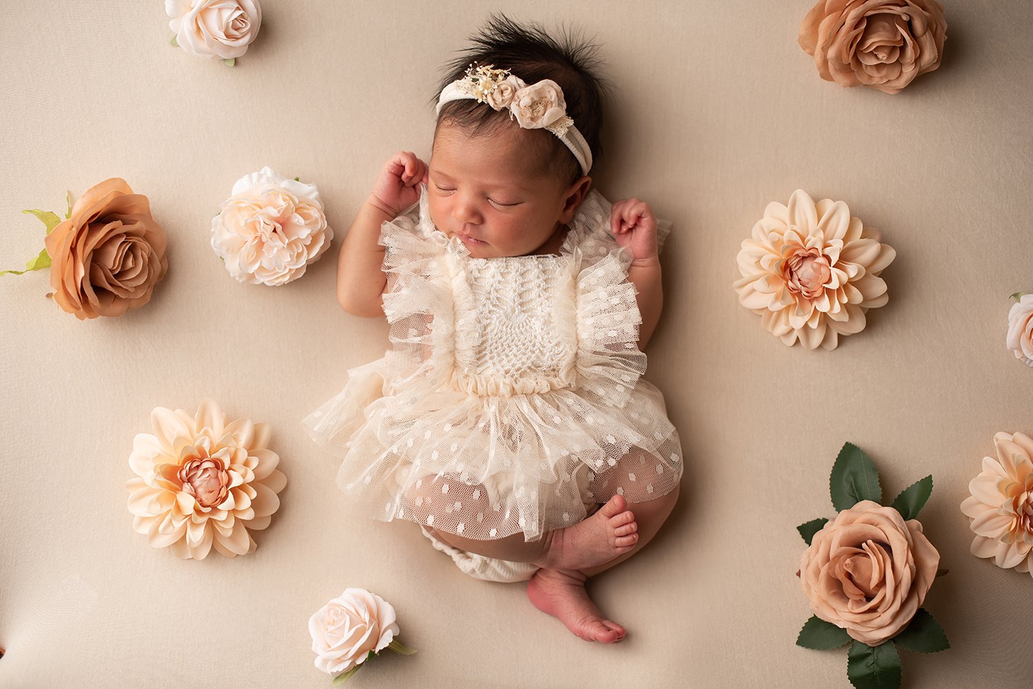 newborn-photography-columbus-ohio-flowers-sleeping-baby-lace-dress-barebabyphotography.jpg