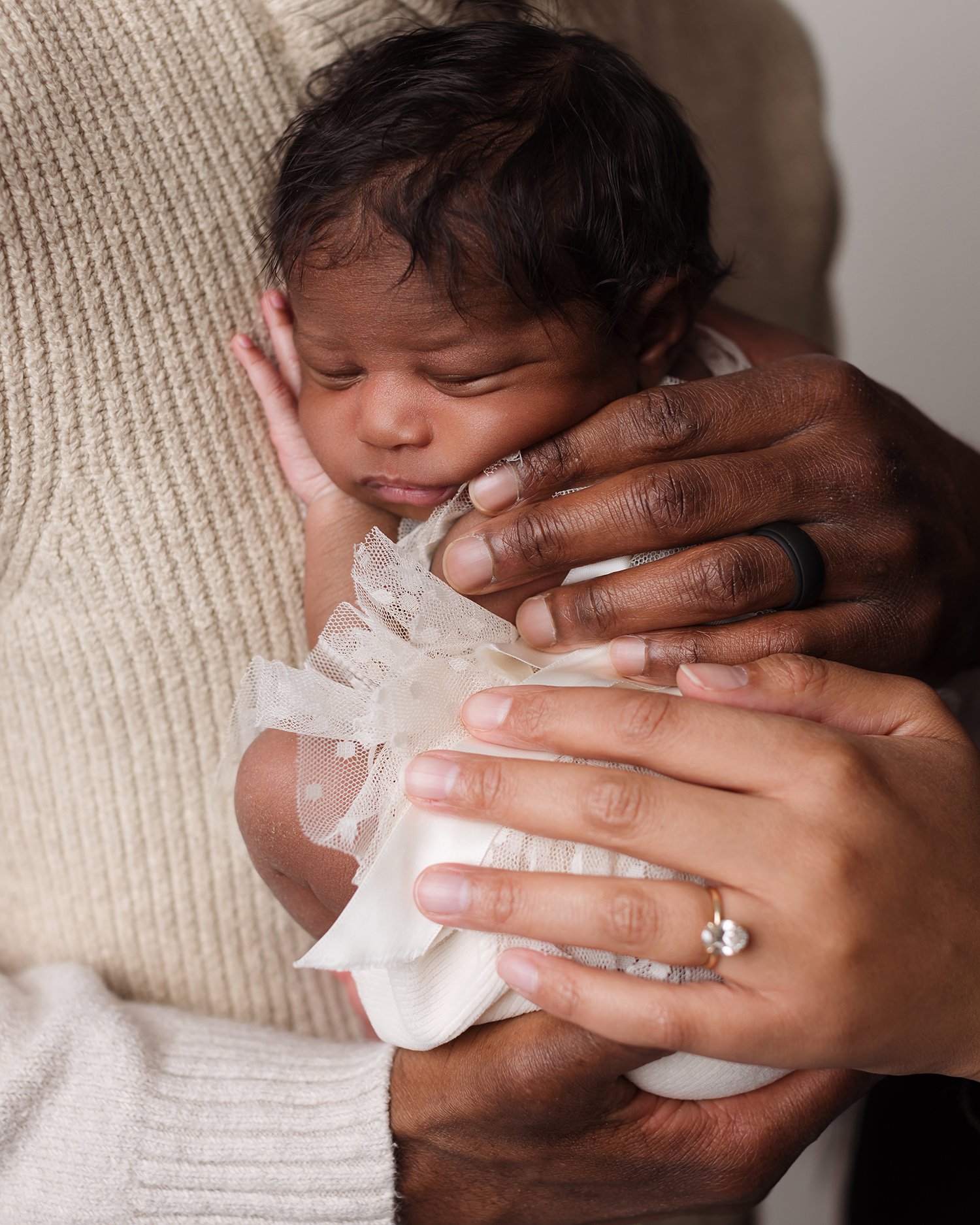 newborn-posed-champagne-tulle-dress-columbus-ohio.jpg