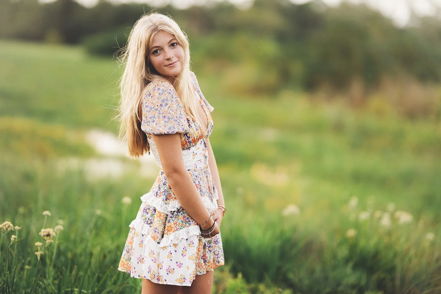 Outdoor-Senior-Girl-Photography-Columbus-Ohio.jpg