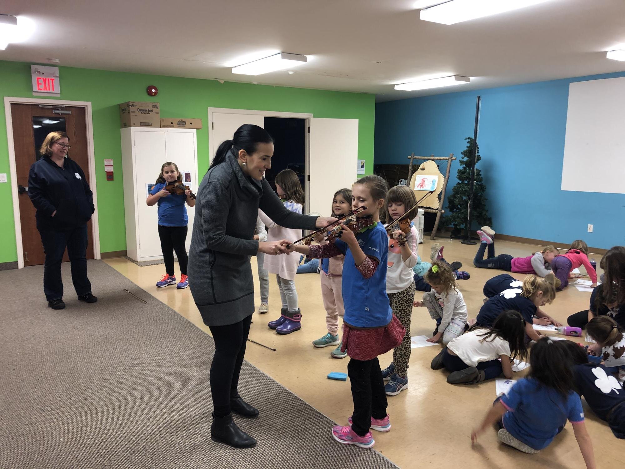 String Demonstration - Girl Guides, November 2019