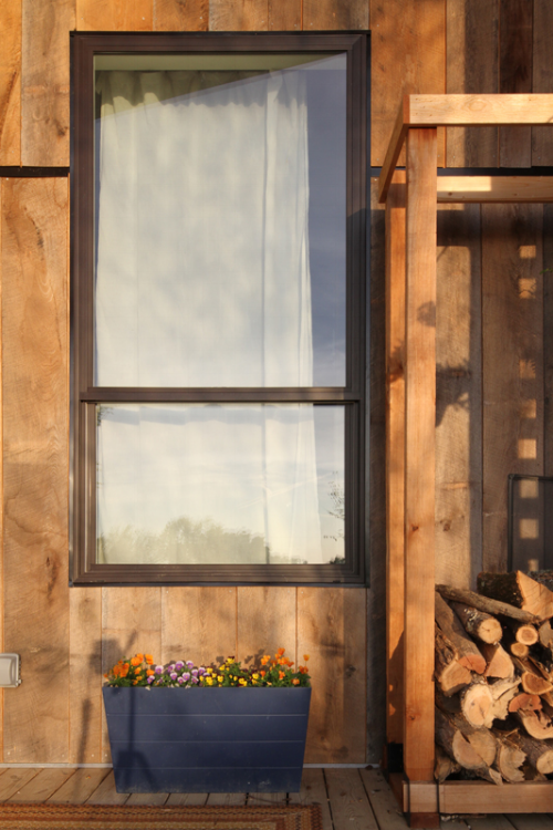 Design_Farm_Small_Modern_Farmhouse_8.jpg