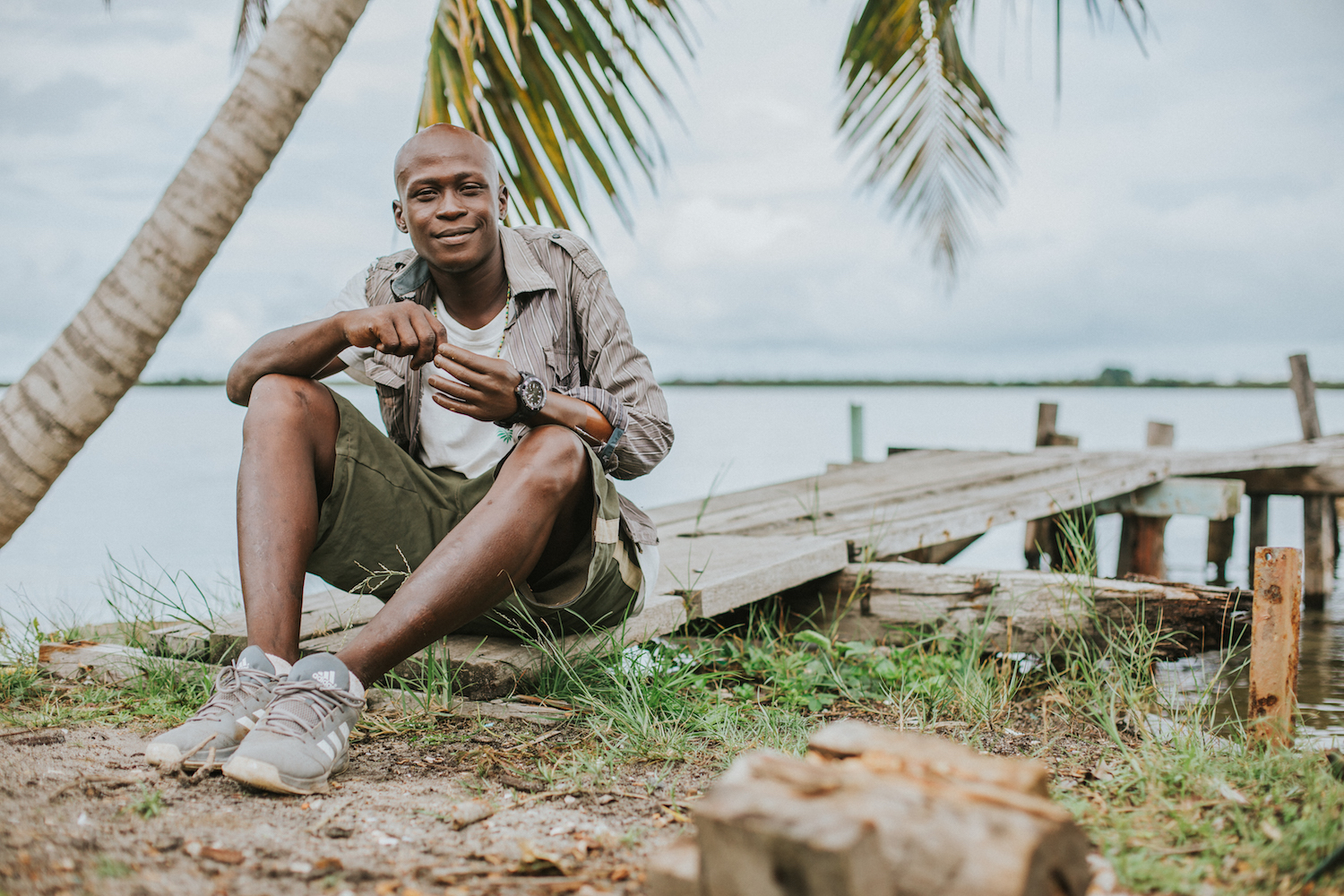 Liston Meyer is one among many friendly and welcoming villagers in Gales Point. Even though he has one prosthetic arm from being hit by a careless driver in Belize City, he still gets by on his earnings from crafting and selling souvenirs to tourist