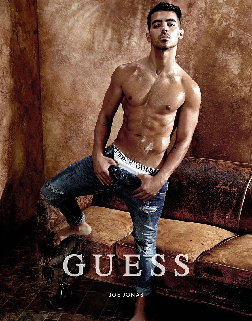 Guess_Underwear_SS17_08.jpg