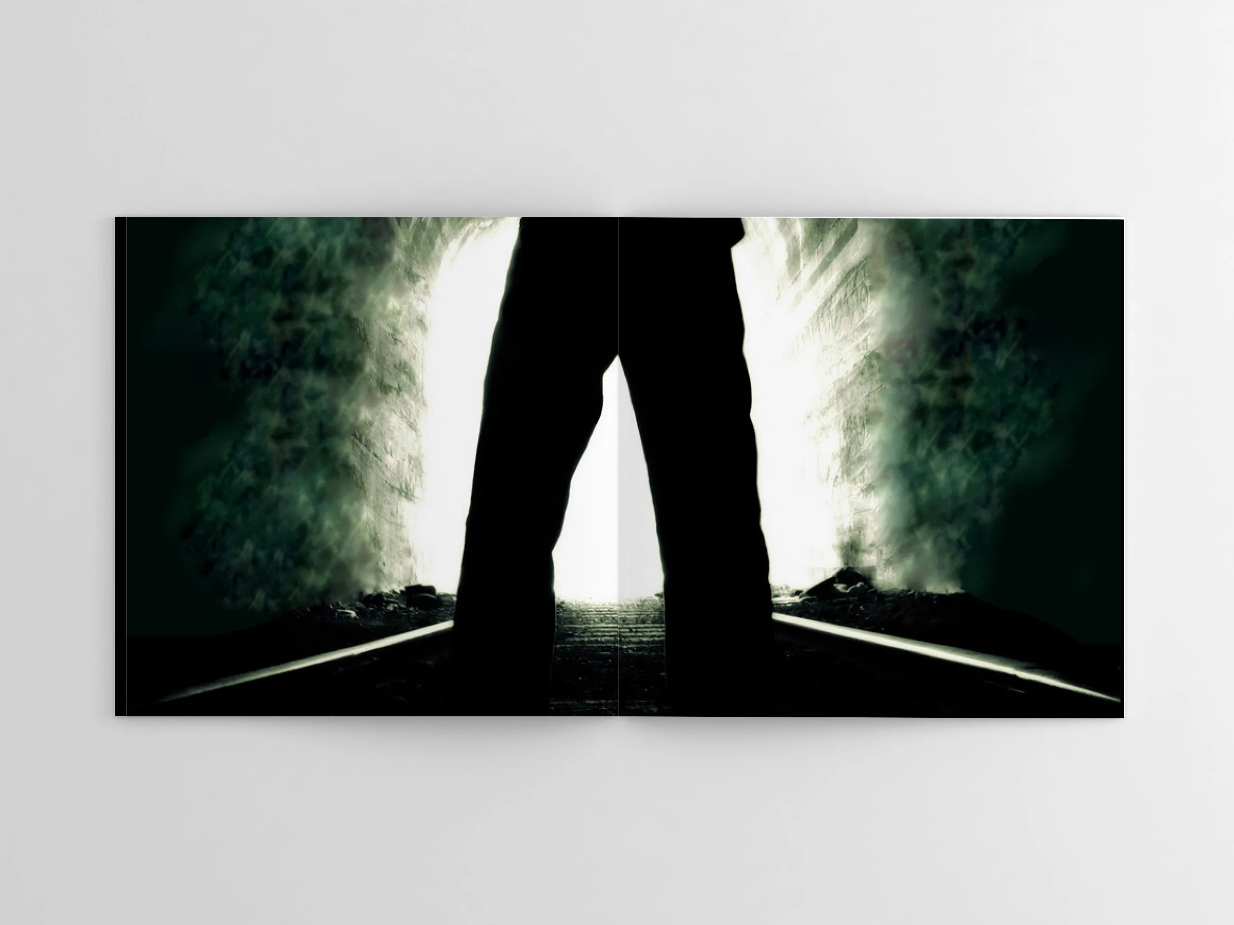 Mockup_CD-Booklet_01.jpg