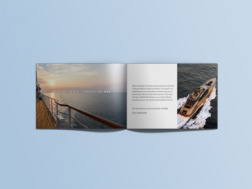 Mockup_Small-Brochure_04.jpg