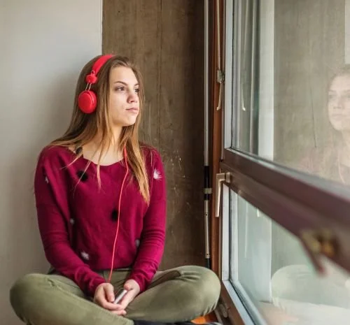 Understanding Radical Acceptance in DBT: How Accepting Pain Reduces Suffering