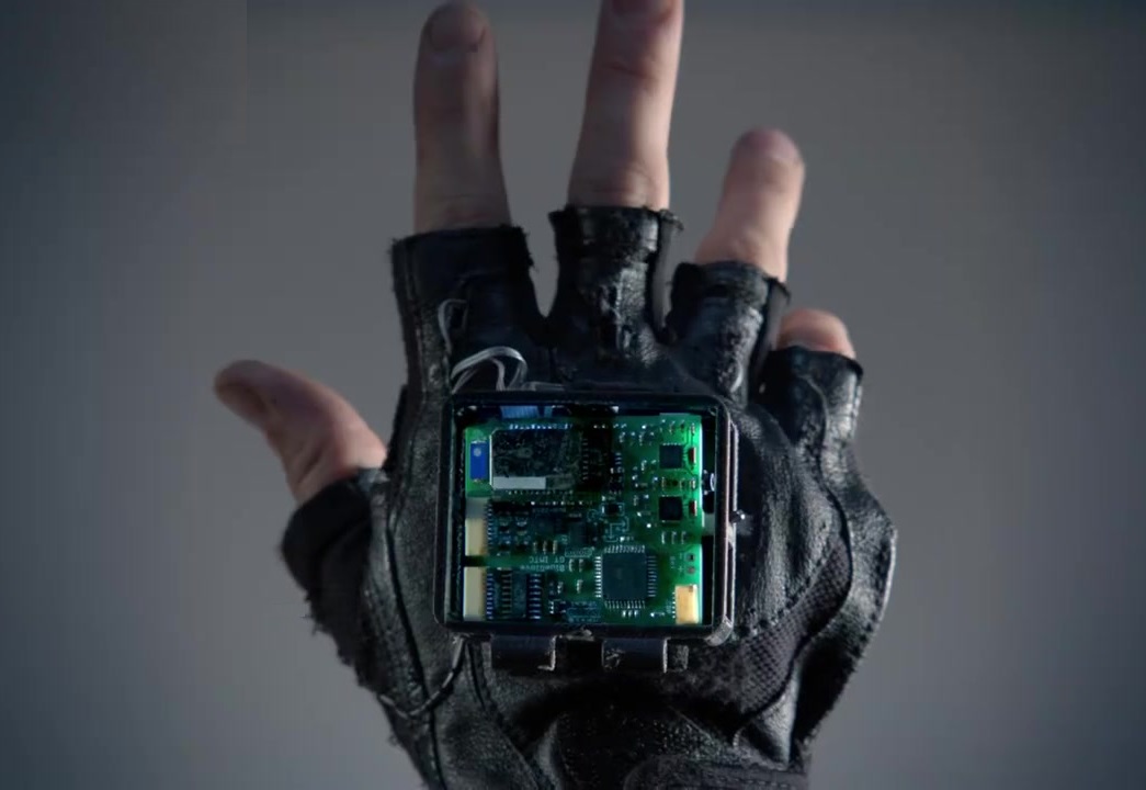 sample_glove (1).jpg