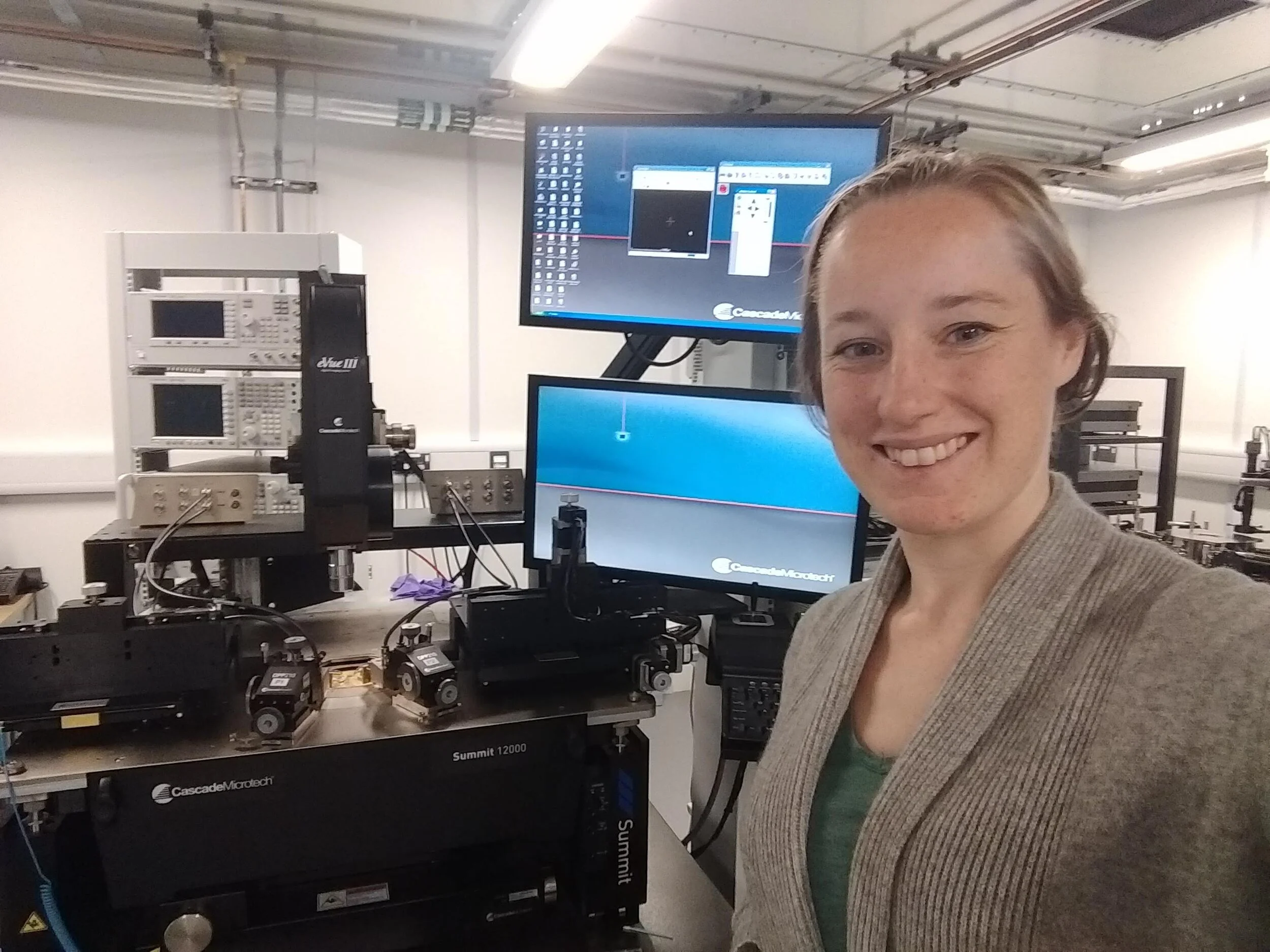 WoW Woman in Tech I Dr. Philippa Woodhams, biomedical engineer at electronRx