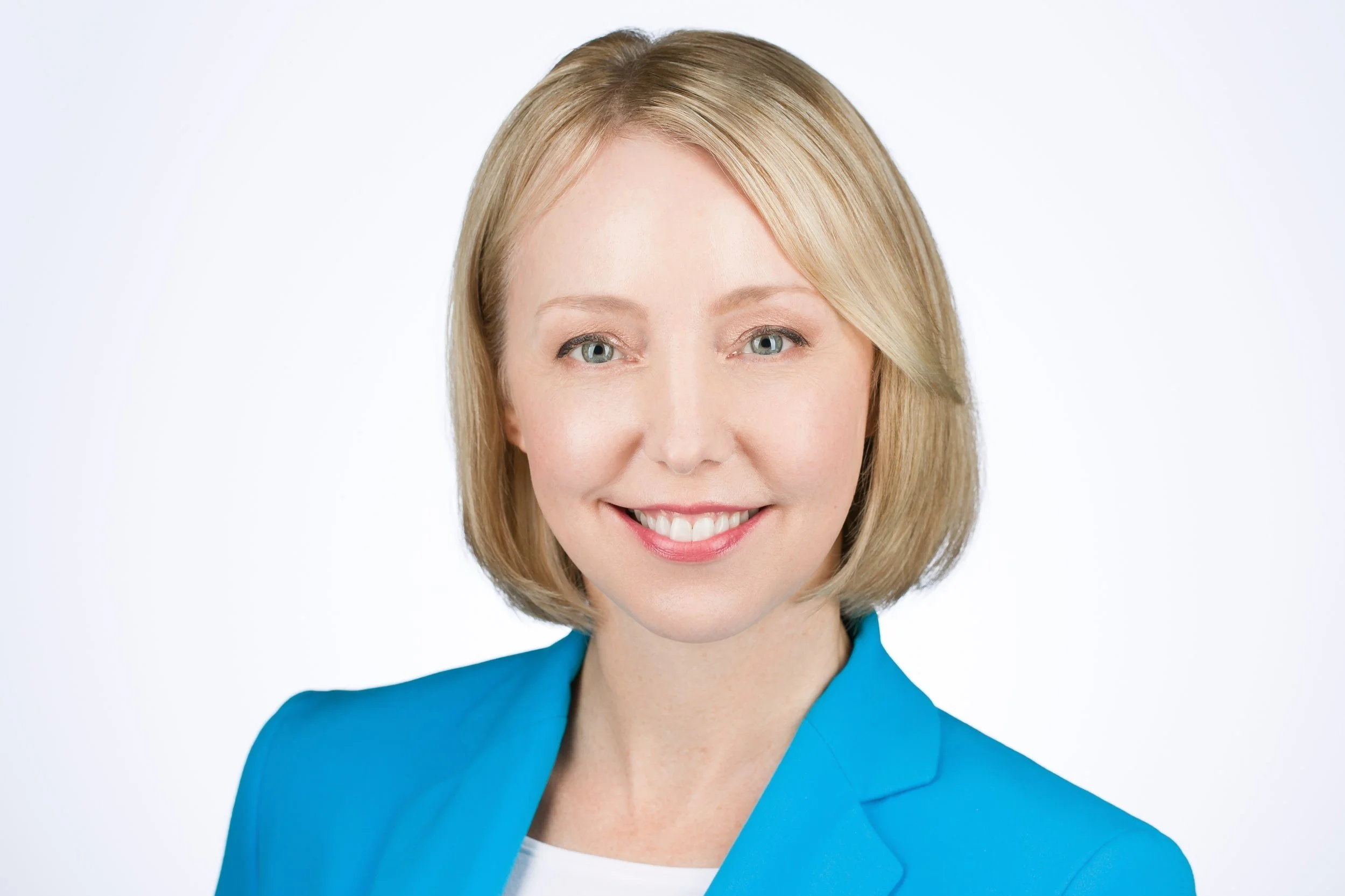 WoW Woman in FemTech I Carrie Vollmer, VP of Marketing and Customer Experience at Pelvital