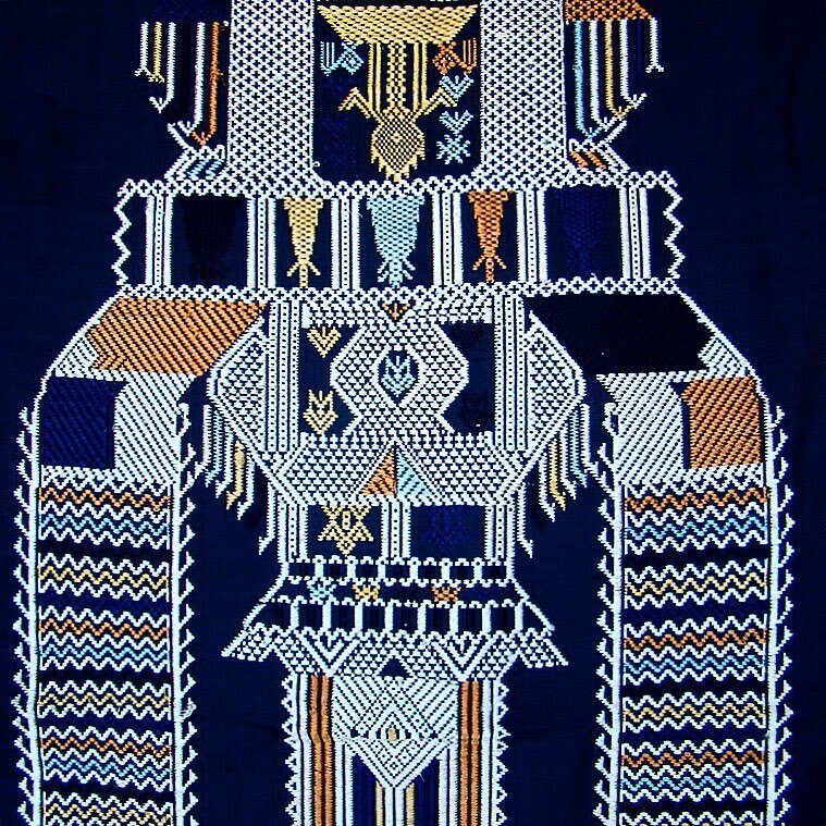Bold design from Ock Pop Tok, Laos. #partisancreative #handmade #handcrafted #artisan #artisantextiles #ockpoptok #silkweaving #textiledesign #woventextiles #handweaving #pattern #laotextiles #laostyle