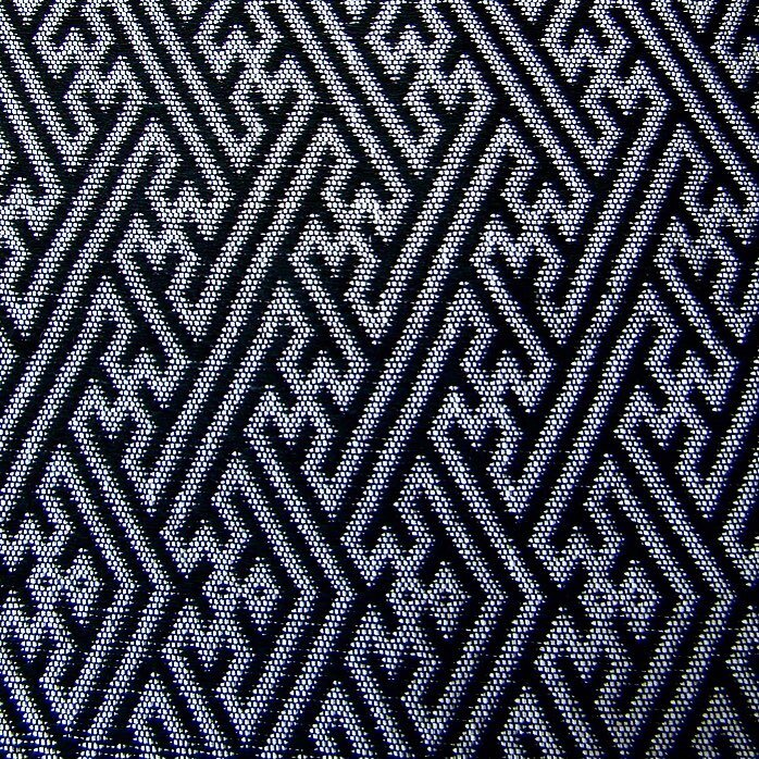 Striking b/w handwoven silk textile from Ock Pop Tok, Laos. Lao key pattern. #partisancreative #handmade #handcrafted #artisan #artisantextiles #artisanpattern #textiledesign #ockpoptok #laotextiles #laostyle