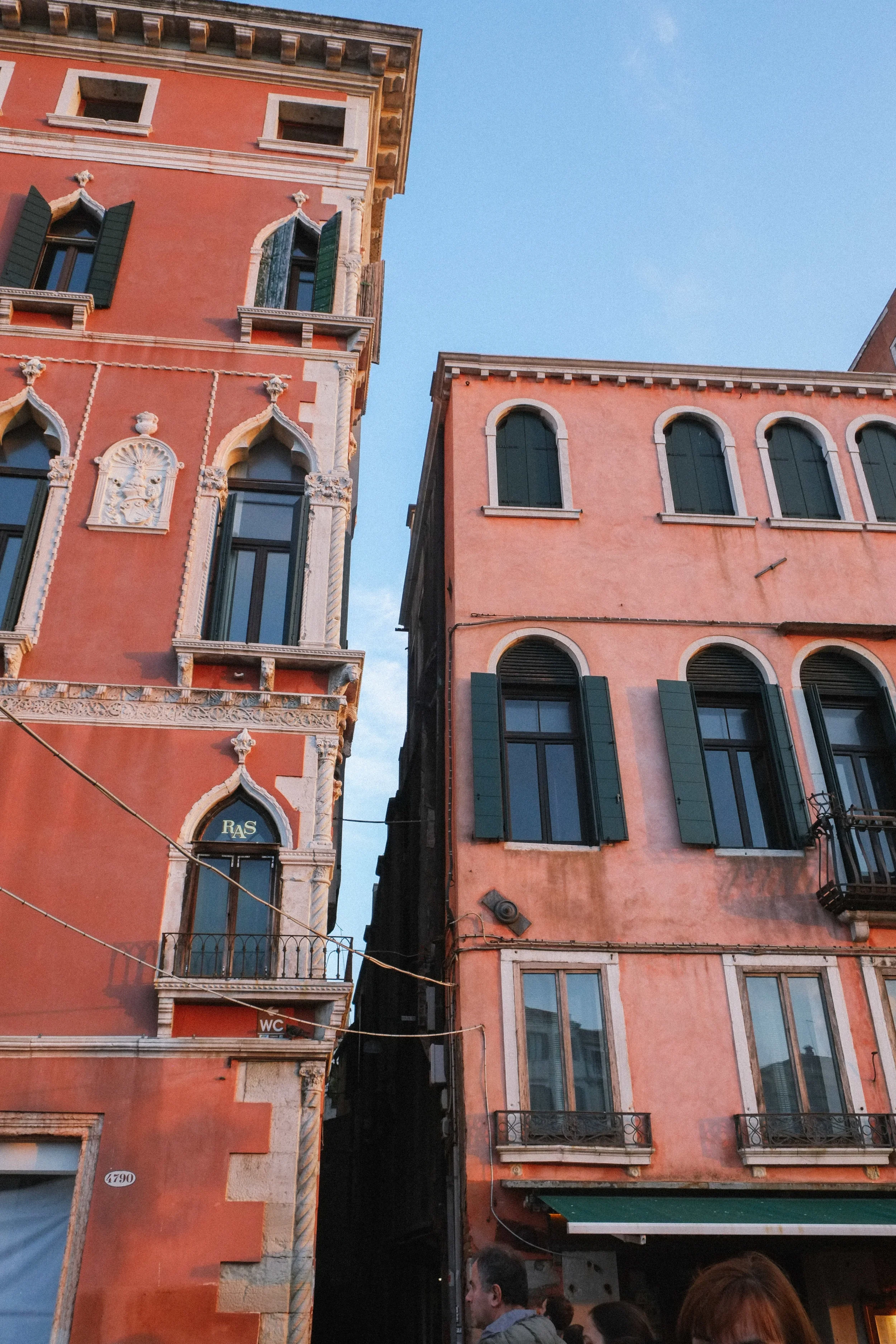 Lesly Lotha_Venice_Italy 07.jpg