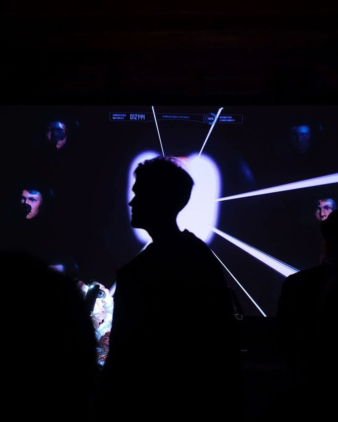 lab.30-Finaltag: Letzte Chance - heute bis 17 Uhr - die Medienkunstausstellung im abraxas zu besuchen! ⏳

📸 Fabian Schreyer / Stadt Augsburg

@stadtaugsburg @augsburgkultur #medienkunst #mediaart #lab30