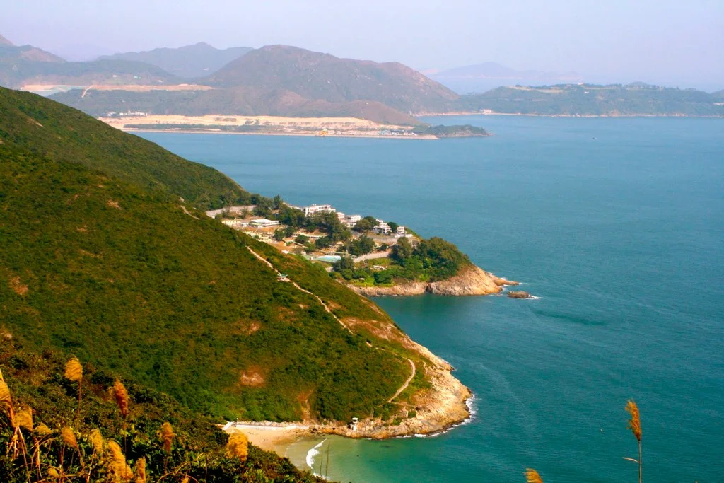 Sim, isso é Hong Kong! Visuais inexperados na Dragon's Back Trail