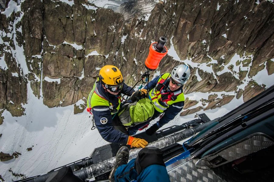 Resgate em andamento nos arredores do Mont Blanc