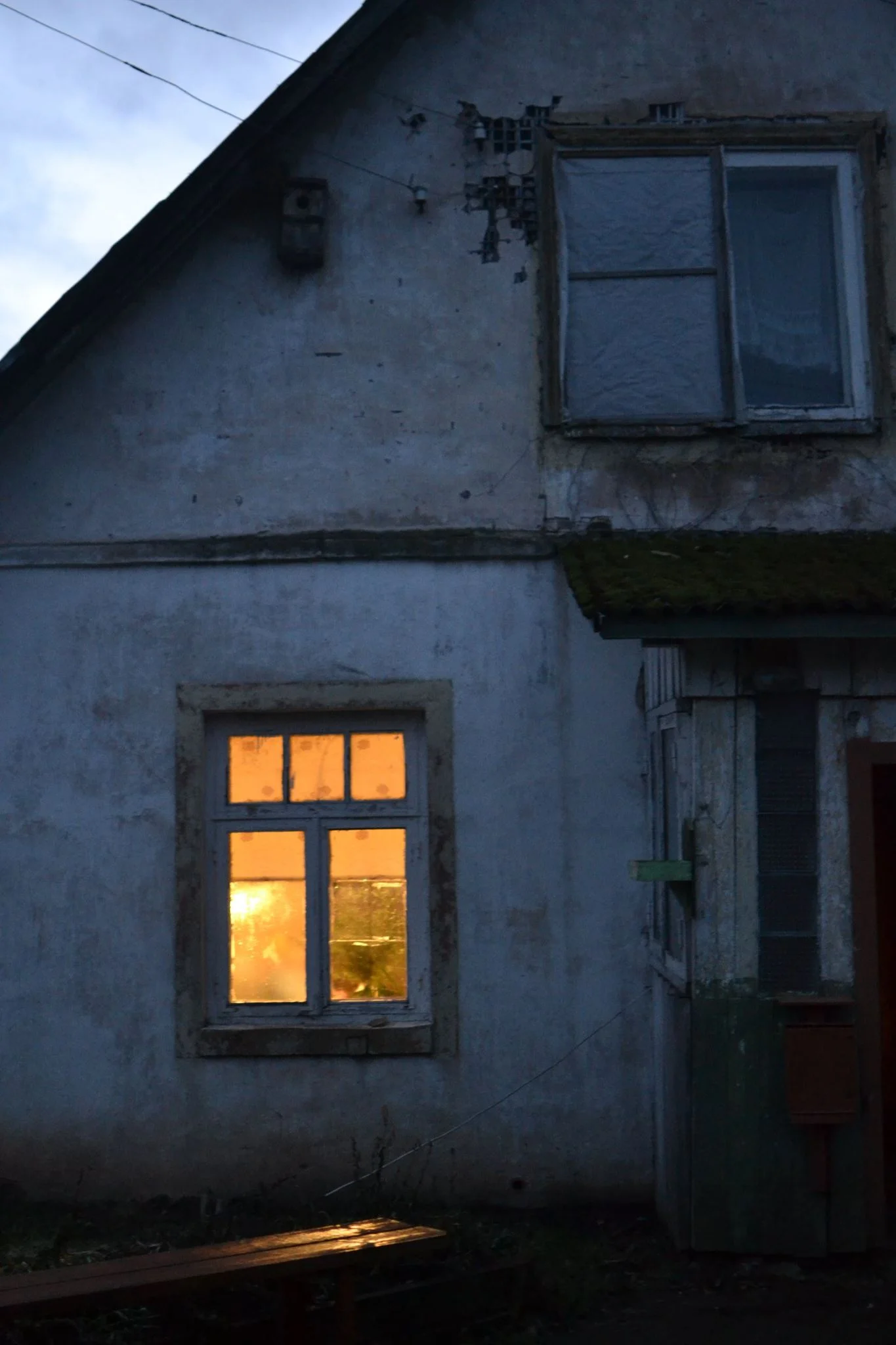 20. Hus på kvällen.jpg
