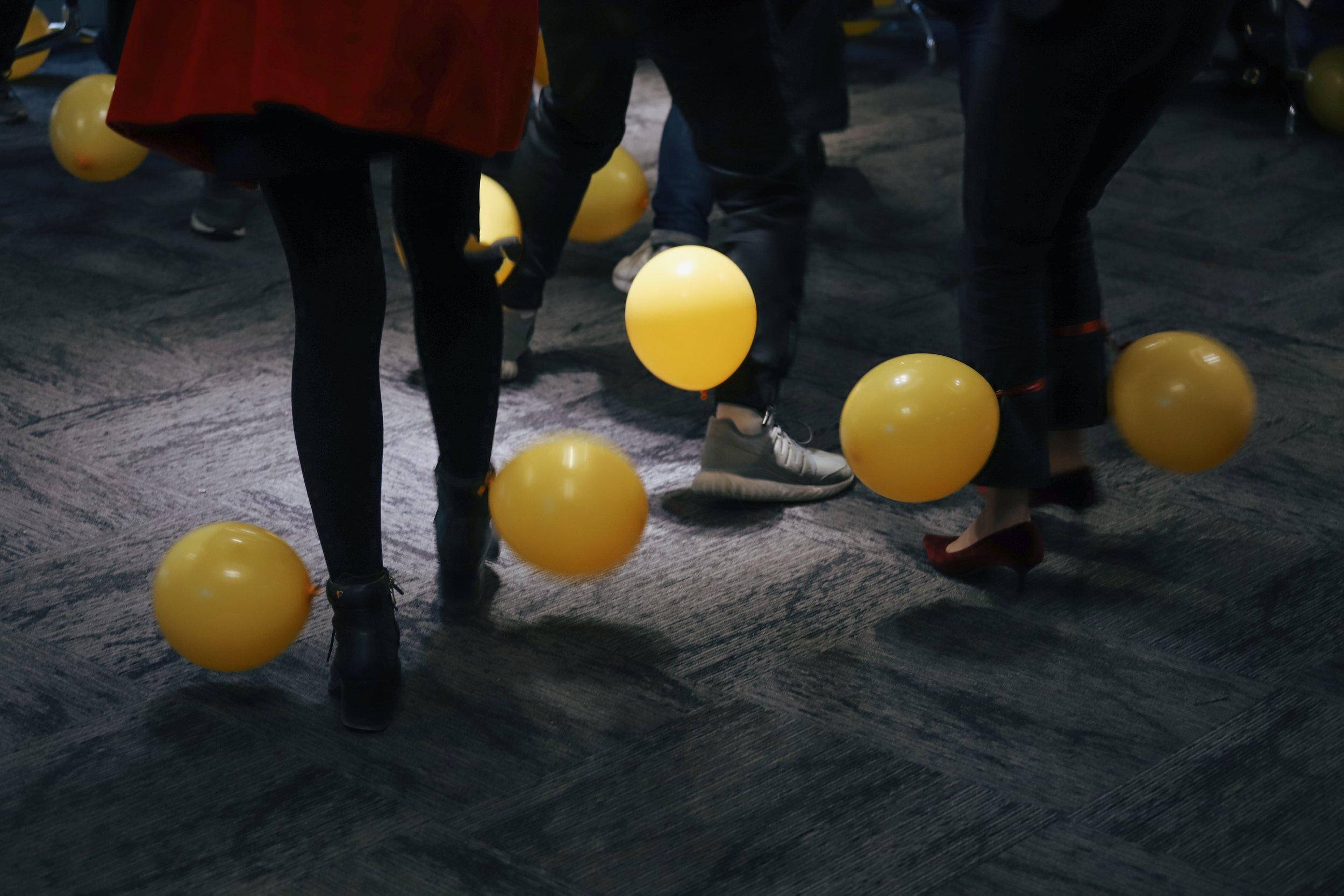 Roligare möten innebär nödvändigtvis inte ballonger, men varför inte?!