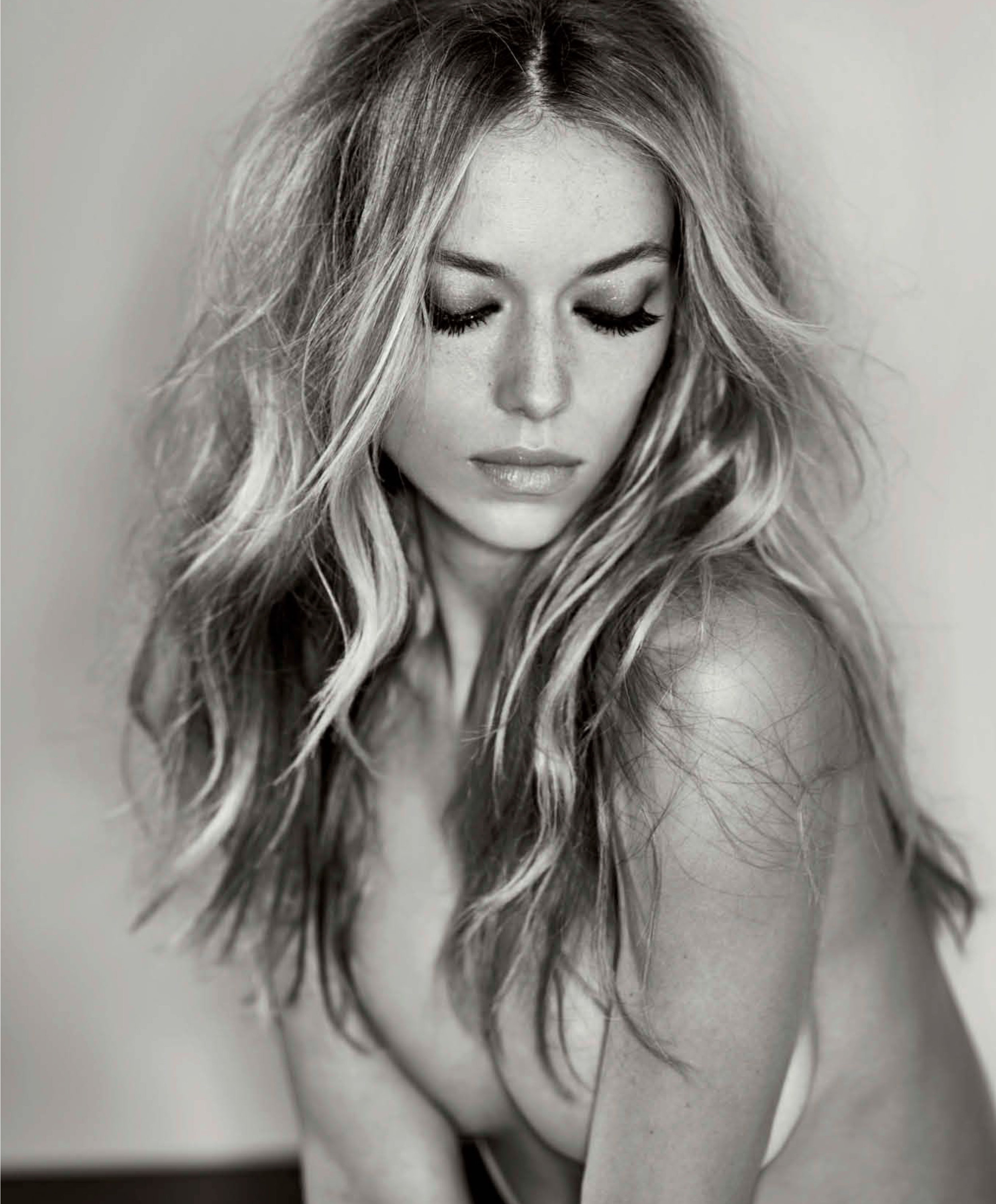 Fearless in front of the camera, supermodel Hannah Ferguson is Maxim's Covergirl