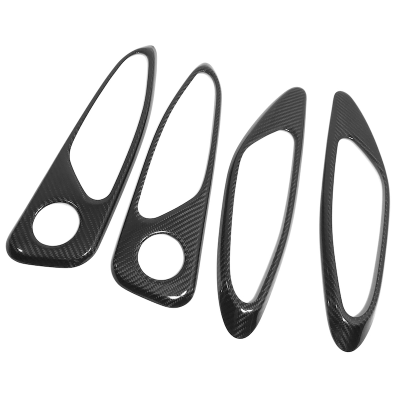 Giulia Interior Door Handles.jpeg