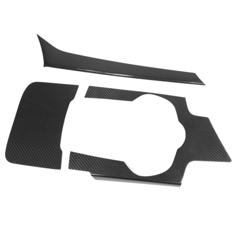 Giulia Interior Set-1.jpeg