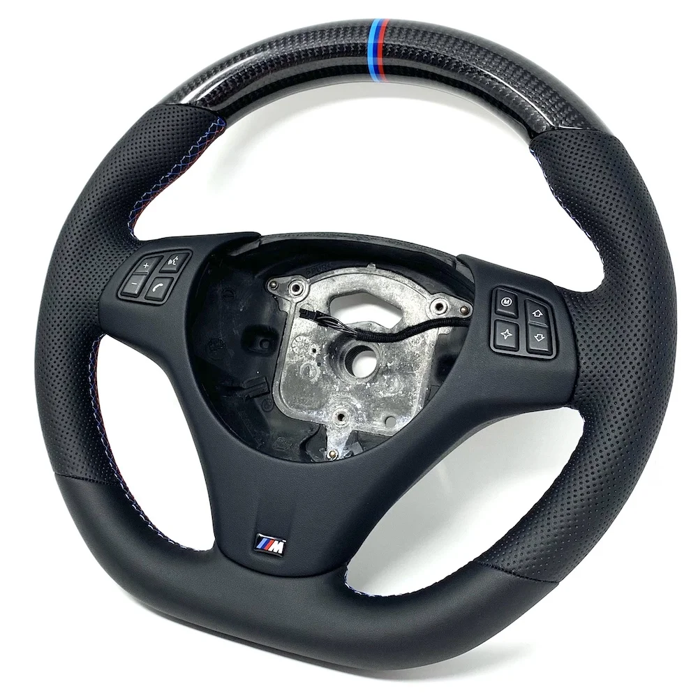 E90 E92 M3 Steering Wheel-2.jpg