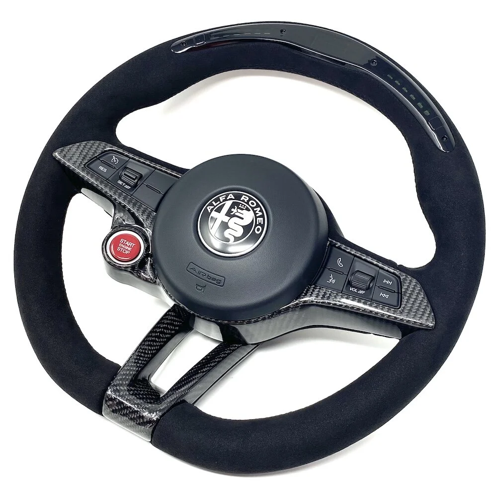 Alfa QV Steering Wheel-2.jpg