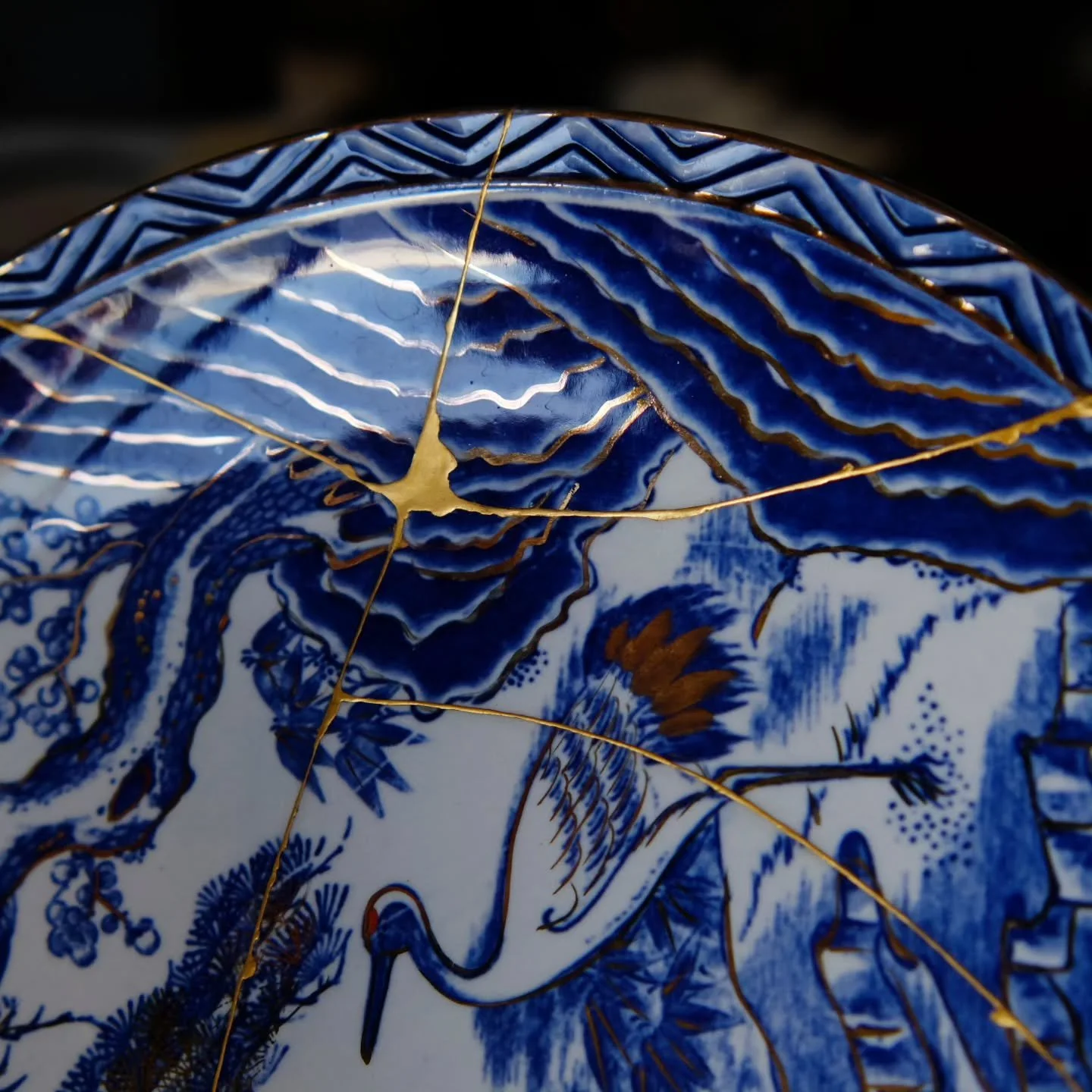 Plate repaired✨️💫🪺 Going home to the East Coast 🐦

#repair #urushi #studiolife