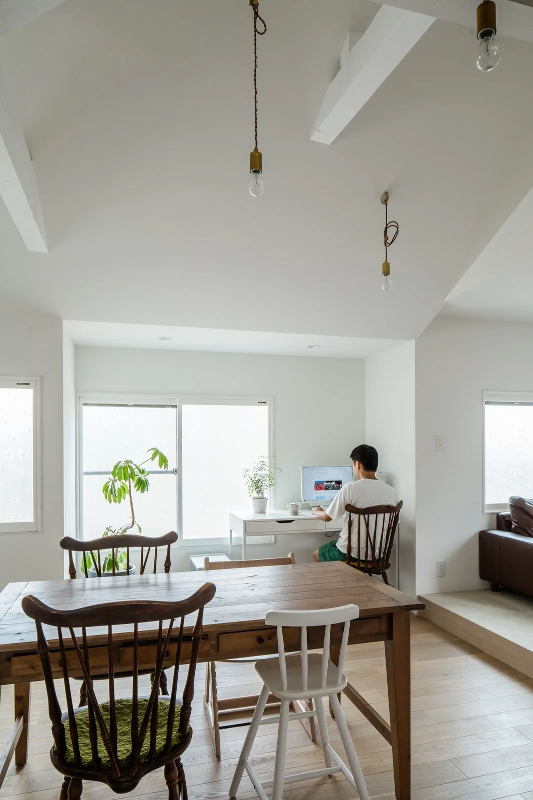 whether-youre-short-on-space-or-funds-a-home-office-is-still-possible-here-a-corner-of-a-spacious-eat-in-kitchen-serves-as-the-perfect-space-for-a-desk-chair-and-minimal-storage-re-thinking-your-homes-layout-and-making-the-most-of-unused-sp.jpg