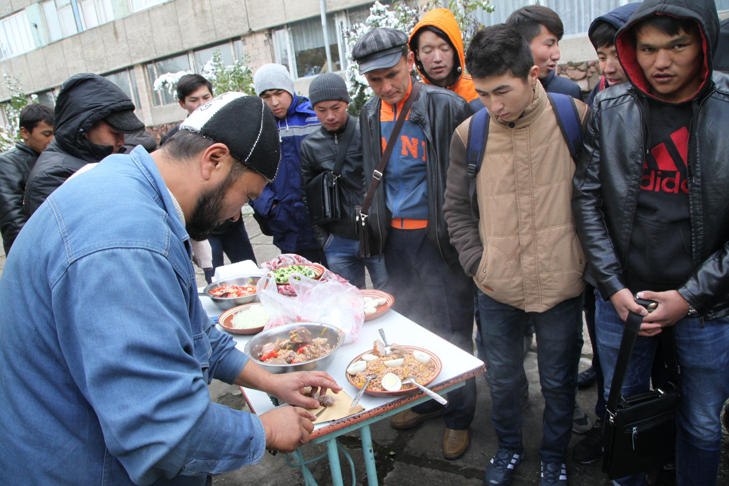 Master class on cooking vegetables during Fair exhibition