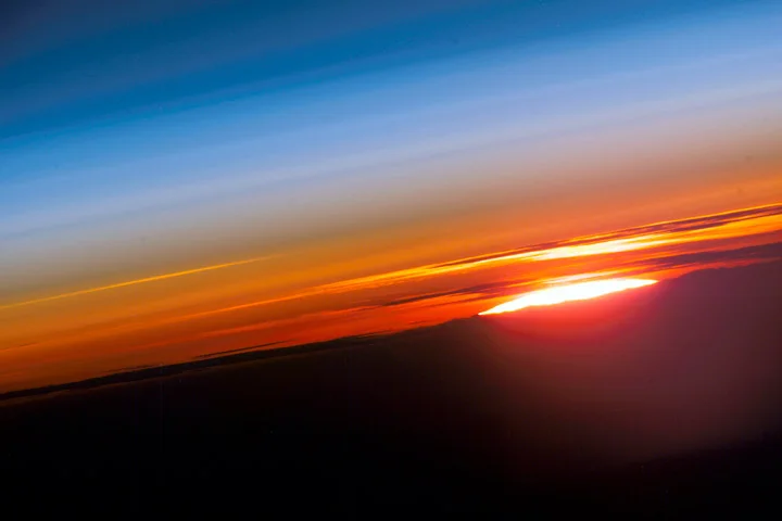 Energy from the Sun heats the surface, warms the atmosphere, and powers the ocean currents. Credit: NASA Earth Observatory (Astronaut photograph, courtesy NASA/JSC Gateway to Astronaut Photography of Earth )