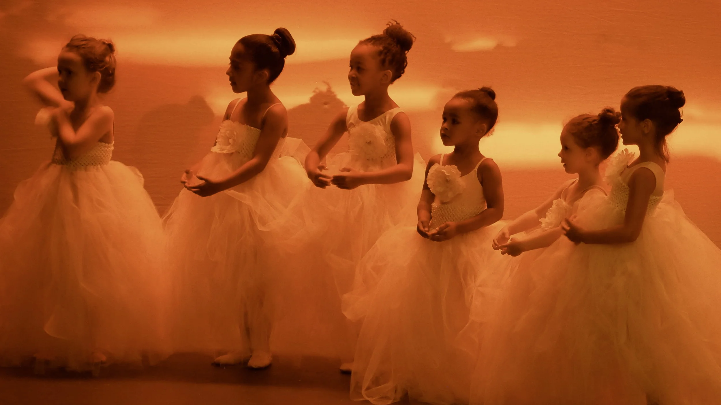 Angels in red.JPG