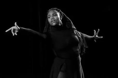 ARIANNA OMAÑA MOORE