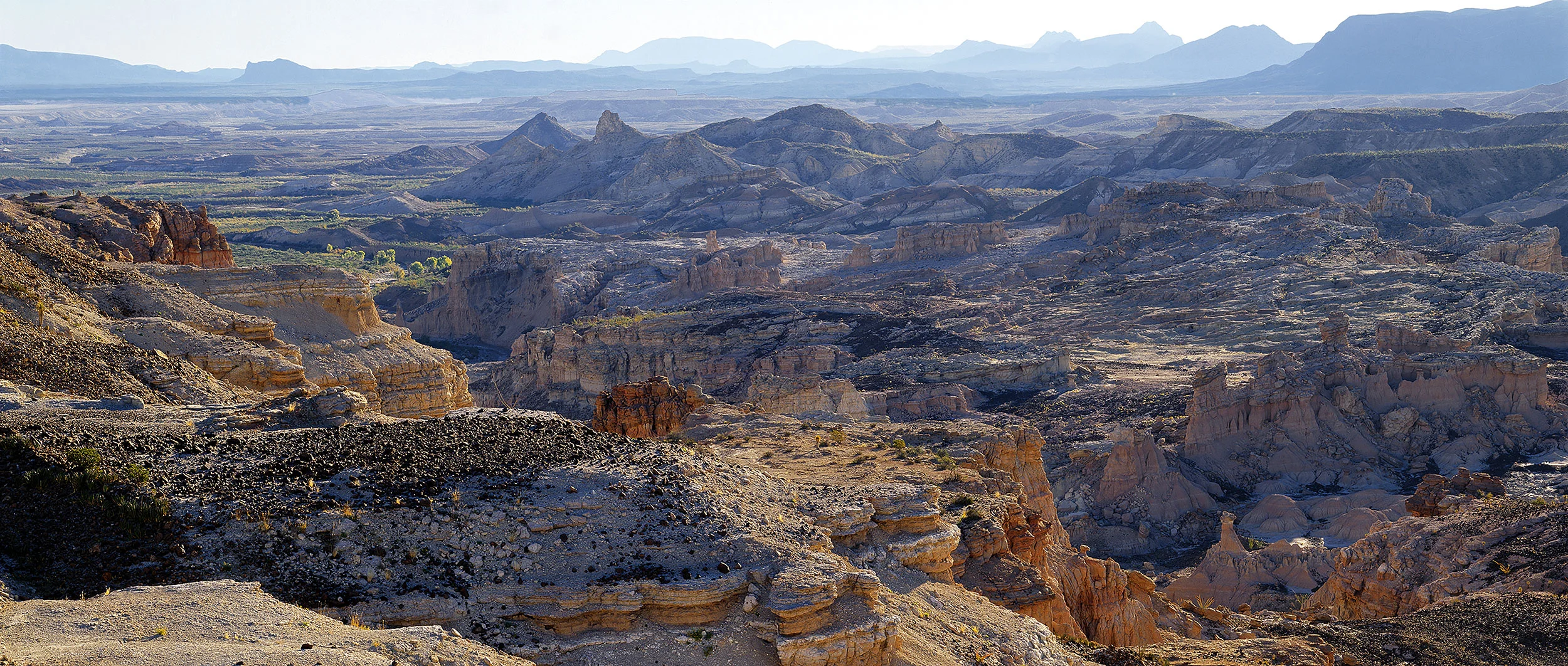View Southeast Across Devils Graveyard from White Rim