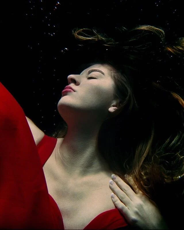 I was a little bummed out how the #portra400 turned out underwater. Probably since the local film lab I dealt with did such a terrible job, I vowed to never return there. Color was on point, but so many of the frames were unnecessarily over exposed. 