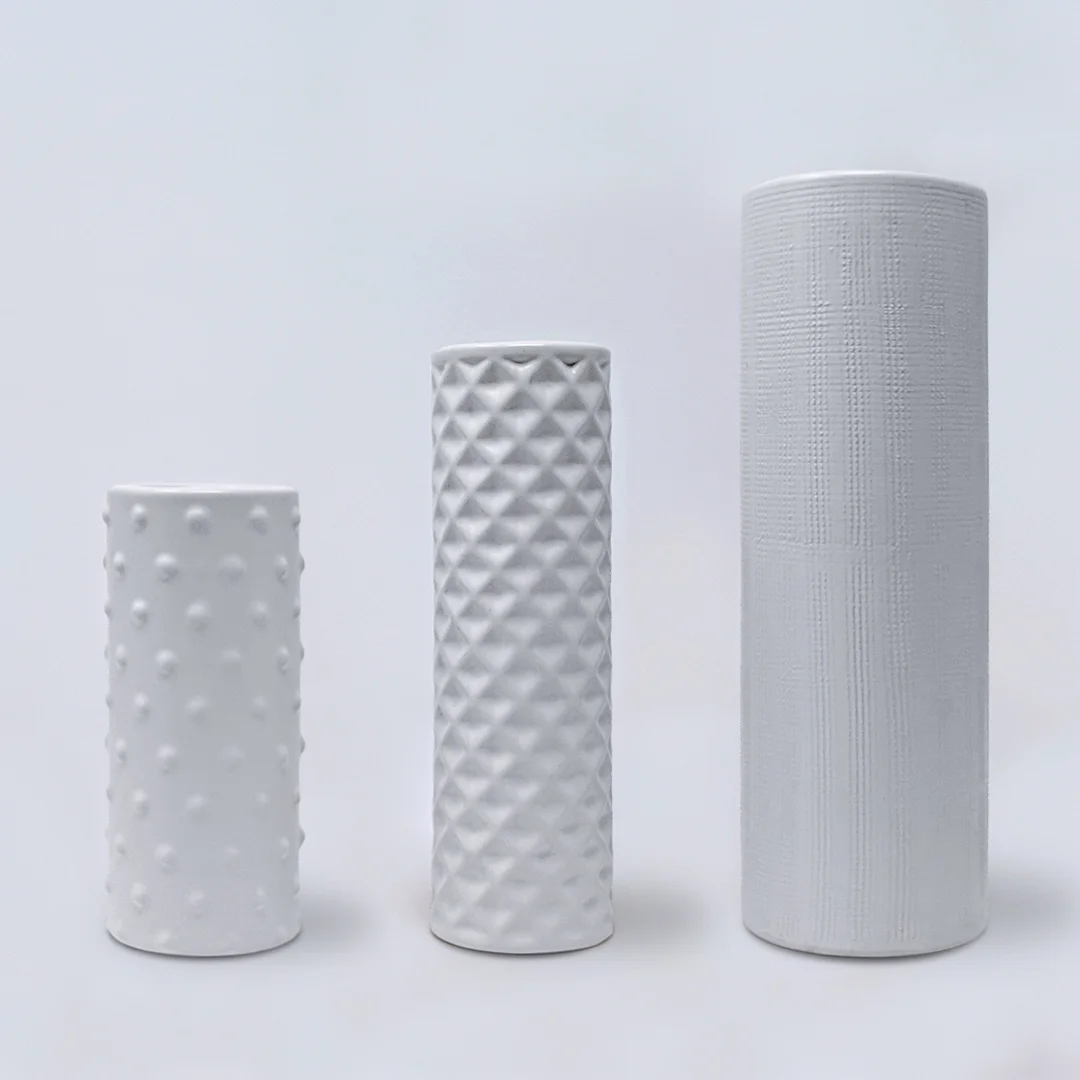 4-Vases-V2.jpg