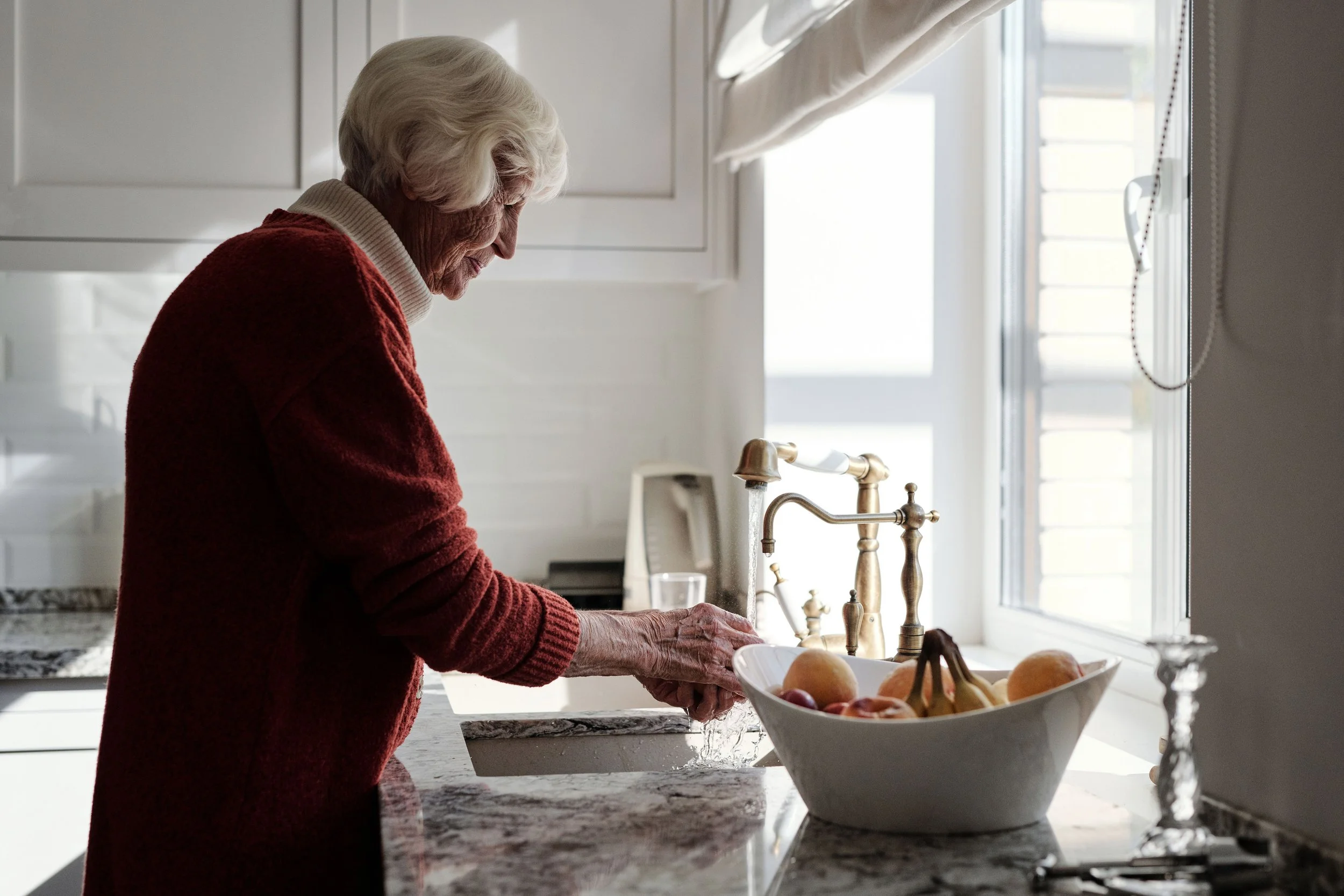 How to Create a Safe Home Environment for Seniors