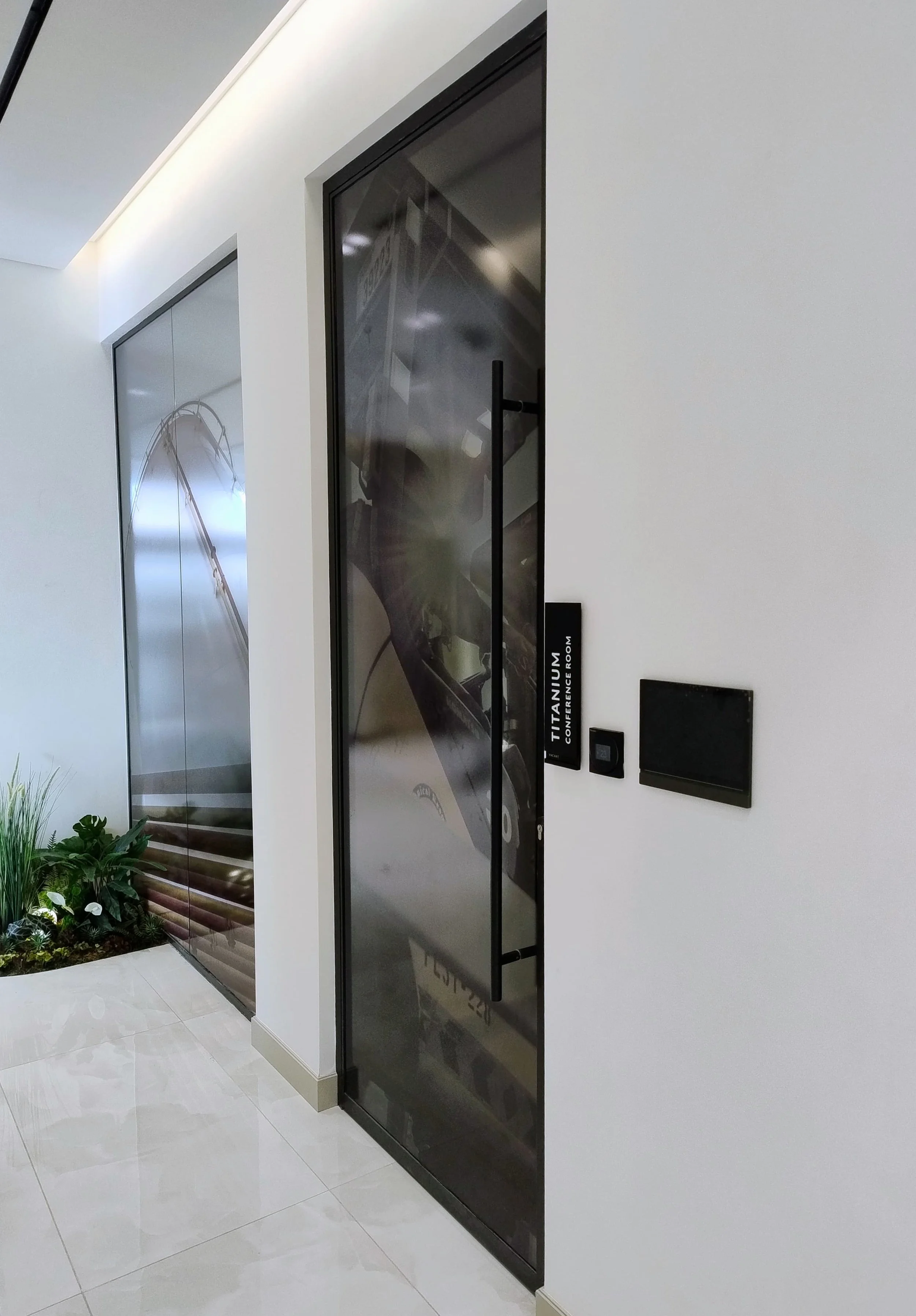 PME_Glass Decal-4.JPG