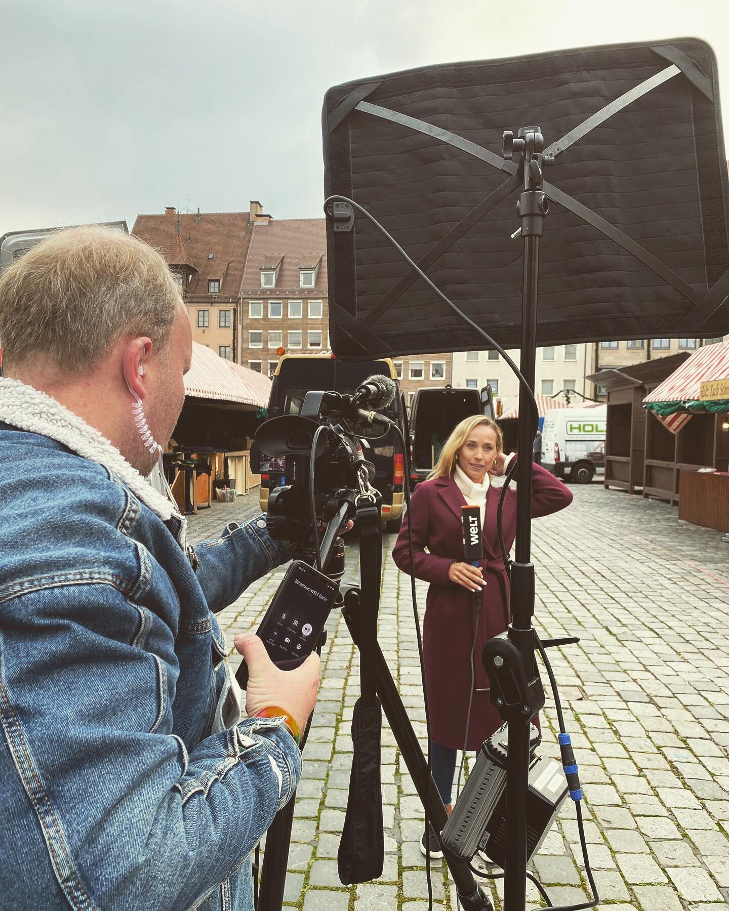 Schalt/Reporter/ Live Woche mit der lieben @lea_zora. Angefangen haben wir gestern bei der #Pressekonferenz zum N&uuml;rnberger #Christkindlmarkt. Heut ging es um 5 Uhr weiter zu den #Verdi Streiks vor den #M&uuml;nchner Kliniken. Nach einem kalten u