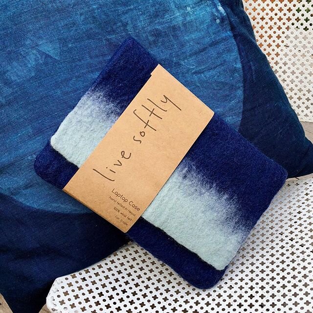 Need to get over iso hibernation blues and something to warm up a winters work day? 💙 Our cosy ombré blue woollen laptop covers are the perfect pick-me-up. We still have stock in small and medium (and one large!) in blue as our supplies are running