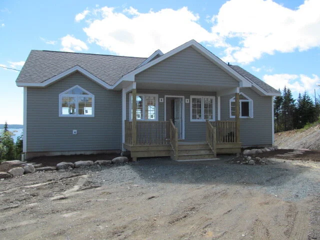 front of house ready for gravel IMG_0727.JPG