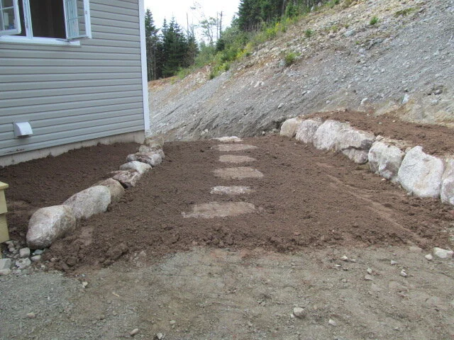 step to side of house IMG_0700.JPG