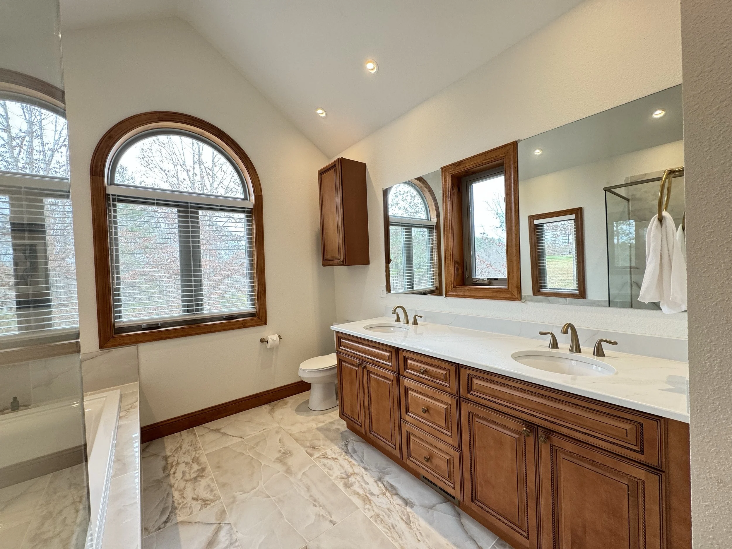 master bath vanities.JPG